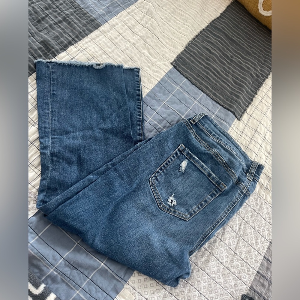 Maurices capris. Distressed denim size 14